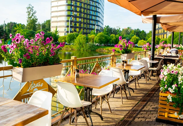 Панорамный ресторан «На Поляне» Экстерьер и территория - фото 2