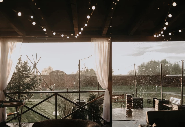 Свадебная площадка «Ранчо» Летняя веранда с террасой и поляной - фото 12