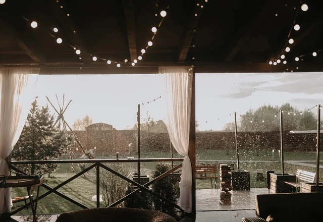 Свадебная площадка «Ранчо» Летняя веранда с террасой и поляной - фото 18