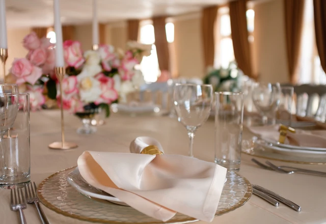 Студия декора «Decoroli» | Свадьба в Панорамном зале гостиницы 'Садовое кольц - фото 49