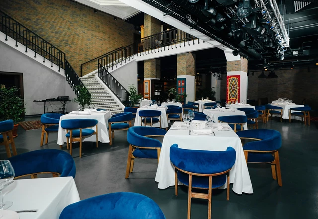 Ресторан Каспиан / Caspian Двухуровневый зал  в стиле лофт 'Мьюзик-холл' - фото 3